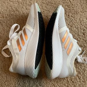 Adidas edge lux
